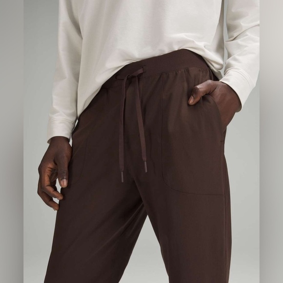Lululemon 2023 ABC Jogger in Dark Coffee - size medium - Picture 5 of 11